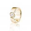 18ct gold White Diamond ring with one central Oval Diamond