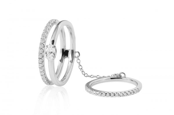 18ct gold White Diamond chain connection dual ring with one central Oval Diamond